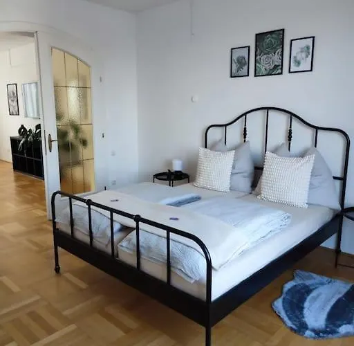 Maisonette 110qm In Linz. 公寓 *